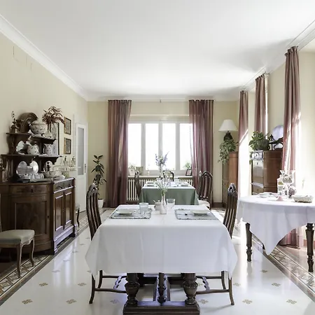 Monacelli Bed and Breakfast *