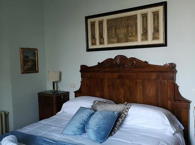 Monacelli לינה וארוחת בוקר