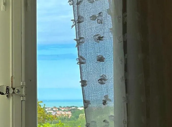 לינה וארוחת בוקר Monacelli