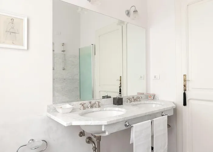 Monacelli Bed & Breakfast *