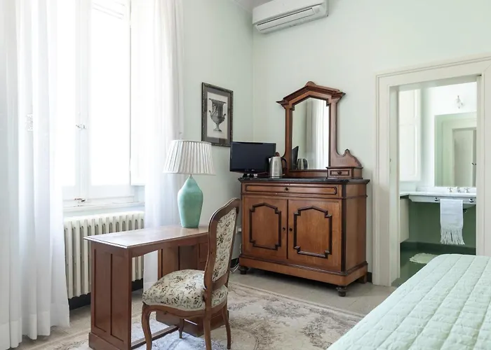 לינה וארוחת בוקר Monacelli *