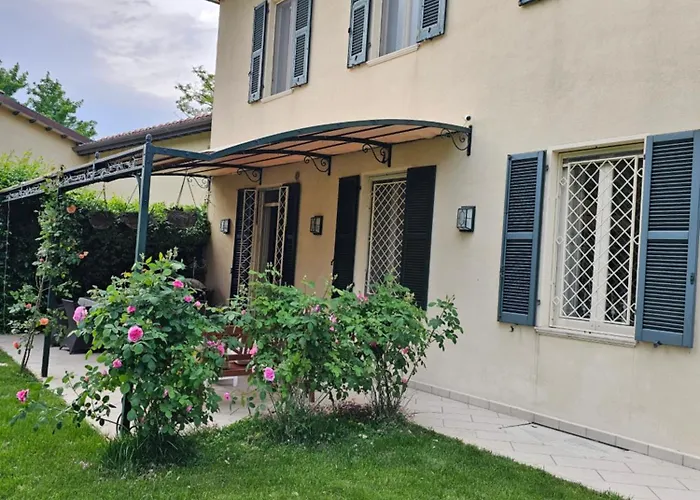 לינה וארוחת בוקר Monacelli *