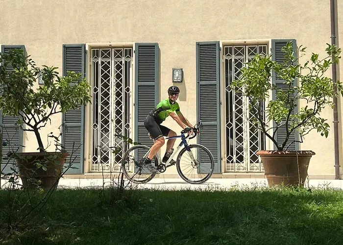 לינה וארוחת בוקר Monacelli *