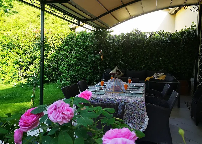 Monacelli לינה וארוחת בוקר