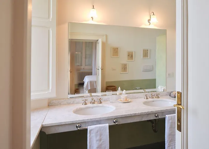 לינה וארוחת בוקר Monacelli